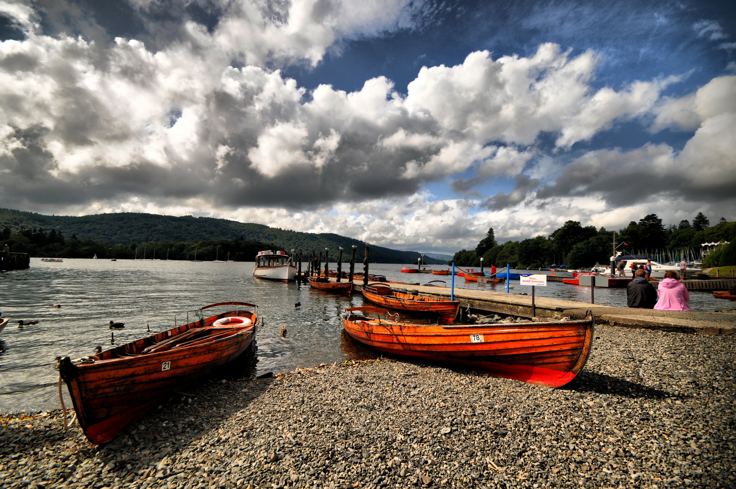 Lake side. Обои лодка. Desktop Wallpaper HD лодки. Фото на рабочий стол лодка список.